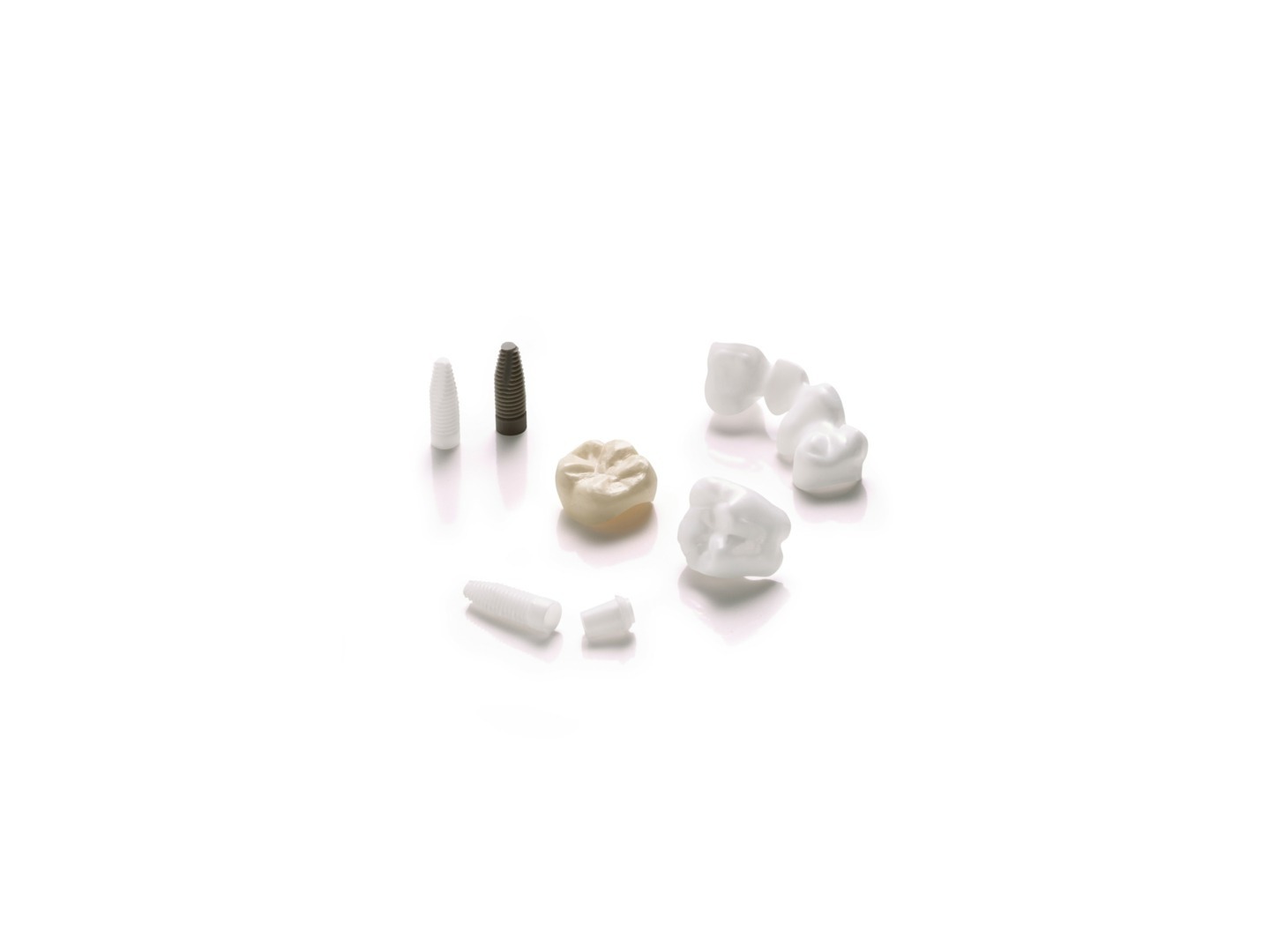 Did you know that ceramic 3D printing can manufacture complex dental implants?
